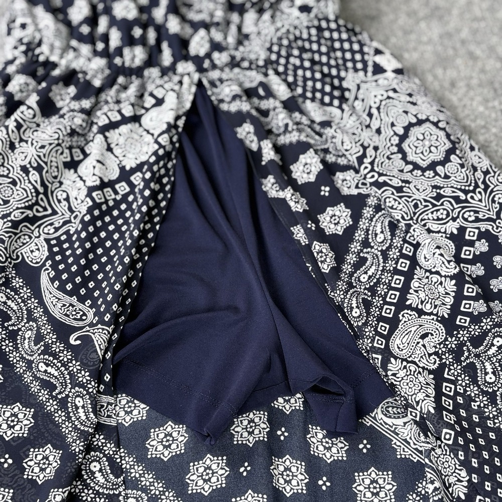 New York & Co Bandana Paisley Maxi‎ Dress M High Slit w Shorts Western Festival - Picture 10 of 16